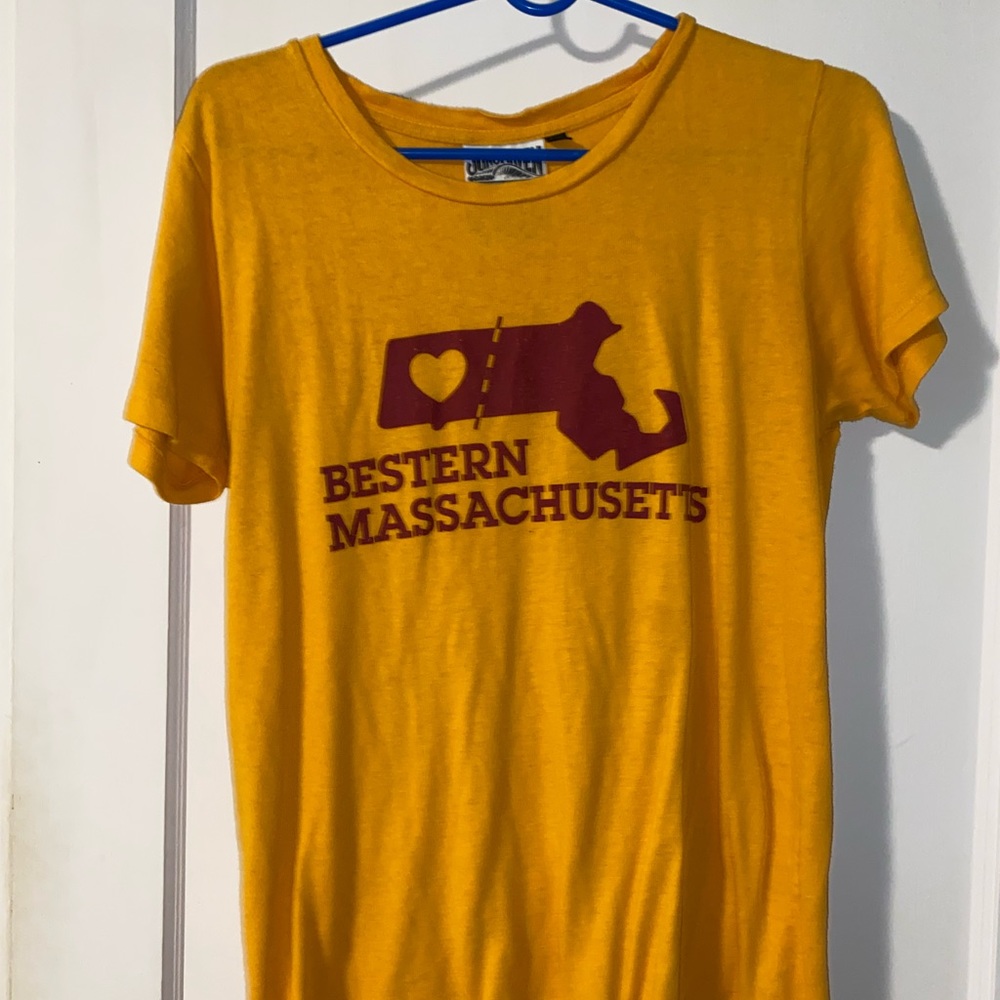 Bestern Massachusetts Tee